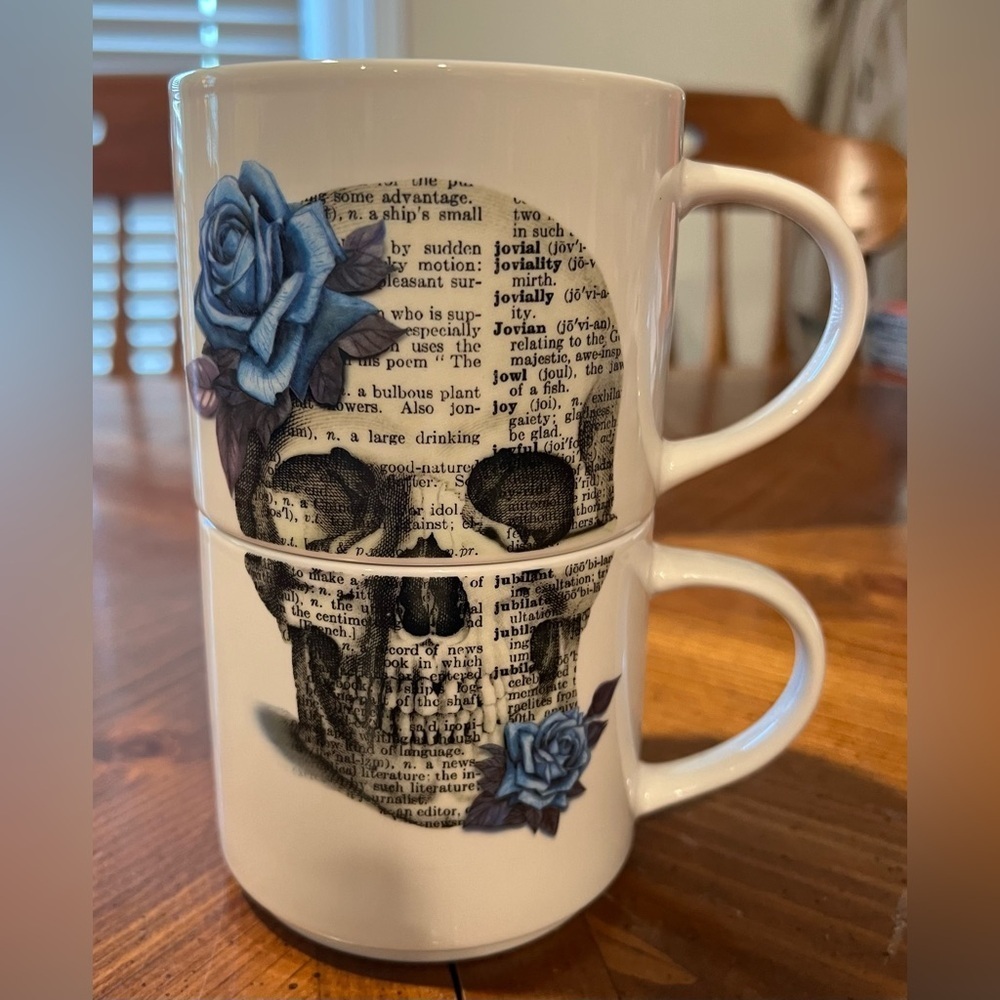 Godinger Gatherings Set of 2 Skulls & Roses Coffee Mugs Whimsigoth Witchy - Picture 2 of 9